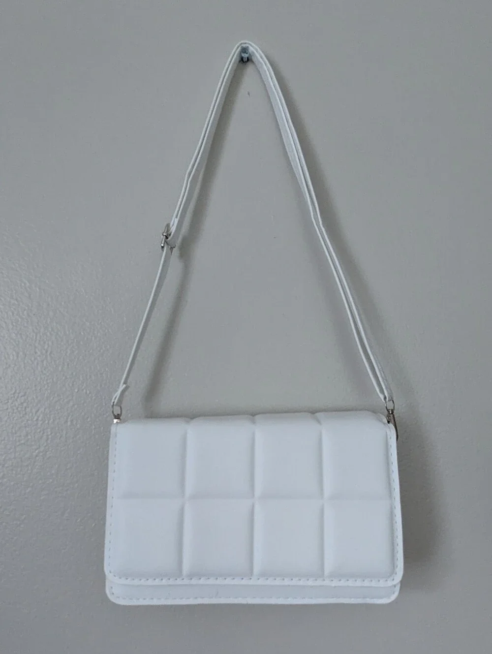 White Quilted Mini Crossbody Shoulder Bag Adjustable Summer Modern Faux Leather